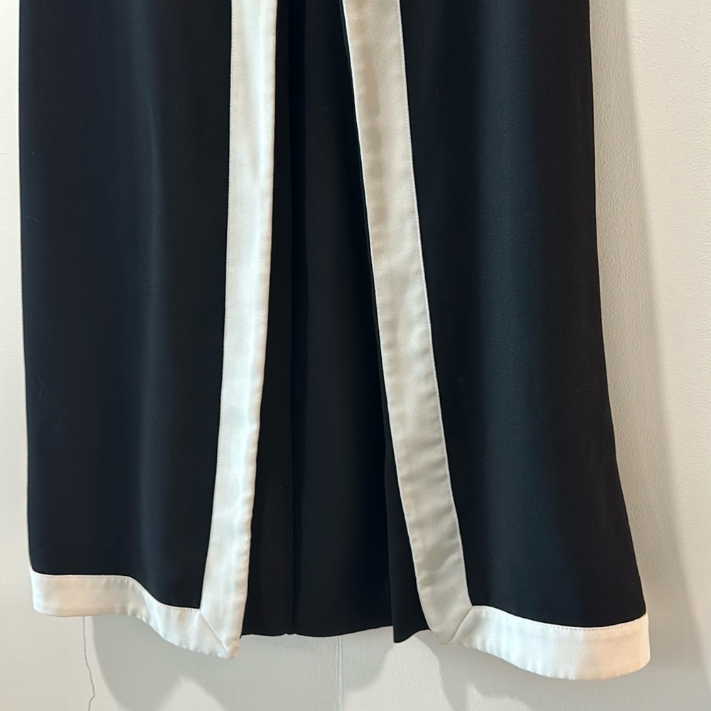 CeCe by Cynthia Steffe Molly Long-Sleeve Dress with Flyaway Front - Picture 6 of 8